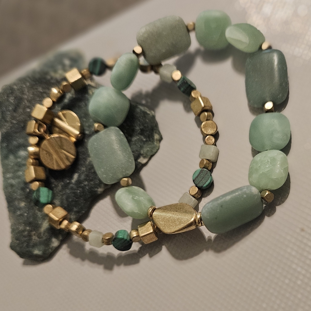 Elegant Green and Gold Beaded Bracelet Set